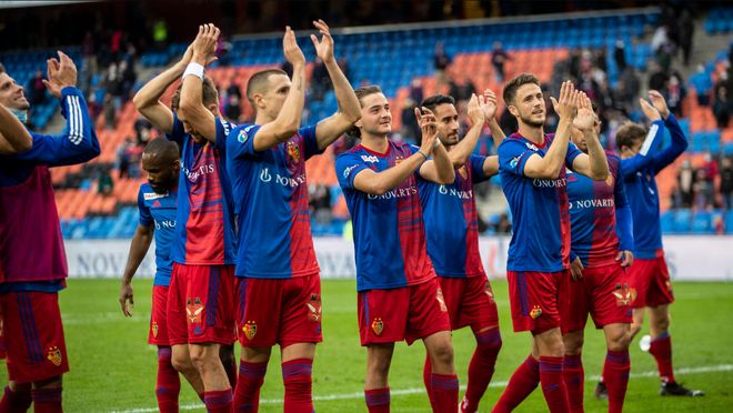 队的比赛中 队的比赛中