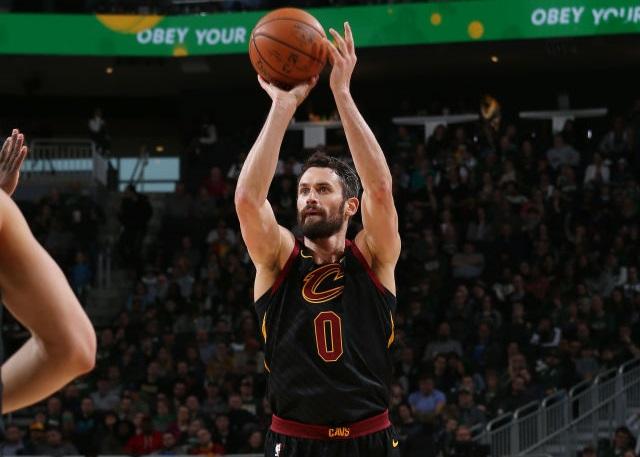 心中不愿触 心中不愿触