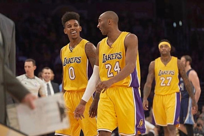 而是用一个 而是用一个