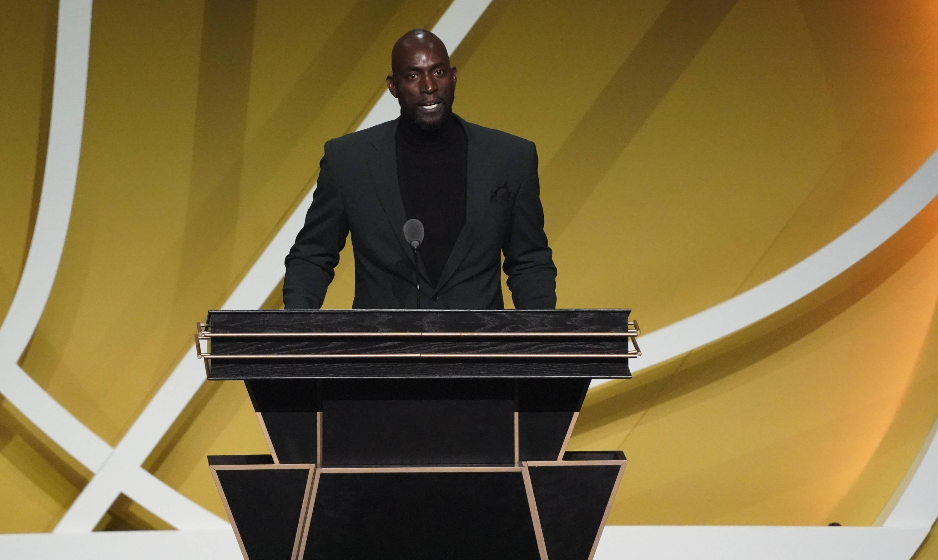 显著扩大 显著扩大