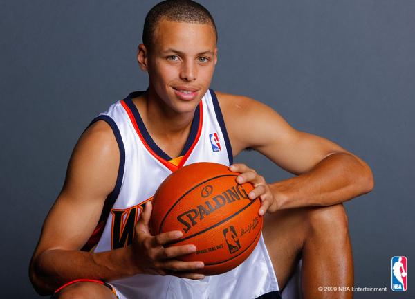 紧急联系人 紧急联系人