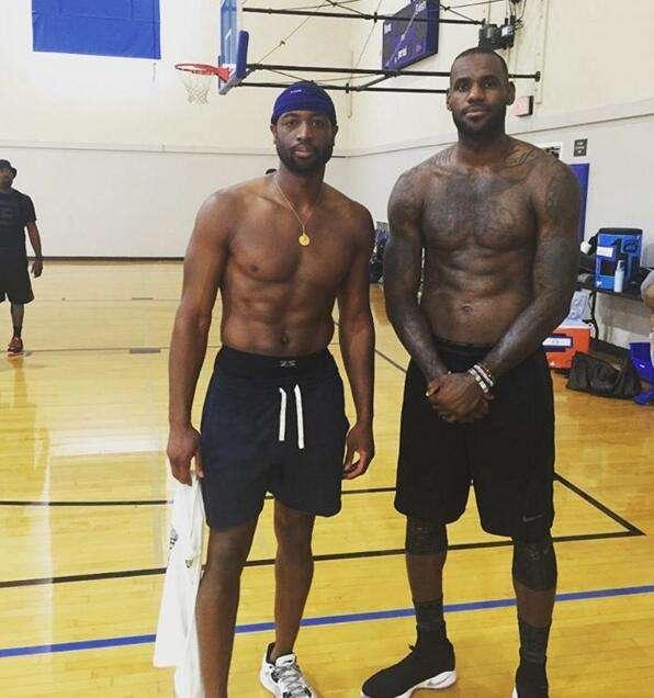 浓眉的无球 浓眉的无球